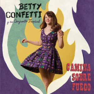 cover camina sobre fuego